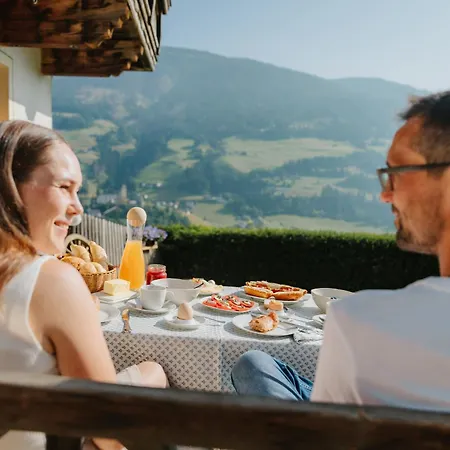 Hattlerhof * Heinfels